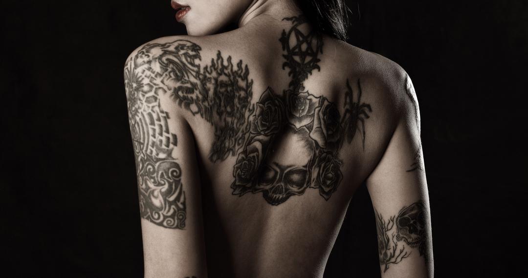 As Líricas de Tatuagens Maldosas